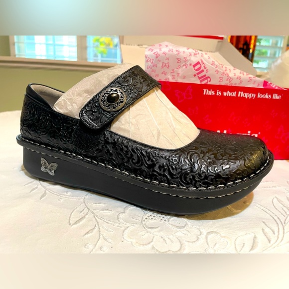 Allegria Wedge size 11M - Picture 1 of 6